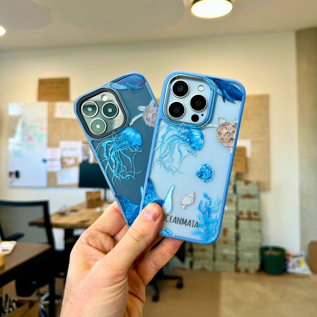 iPhone 14 pro max Hülle - Schildkröte bunt - "Turtle & Friends" - nachhaltig