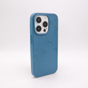 iPhone 15 pro Hülle 'TURTLE Family' - blau - nachhaltig