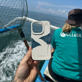 iPhone 13 pro max Hülle - Ray weiß - "RayDance" - nachhaltig