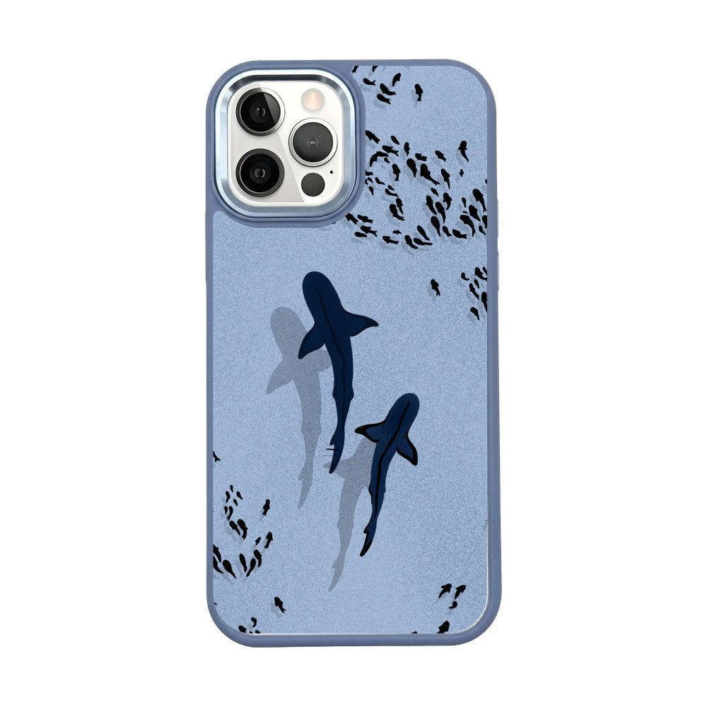 iPhone 12 pro / iPhone 12 hoesje - Haaienblauw - "Into the blue" duurzaam
