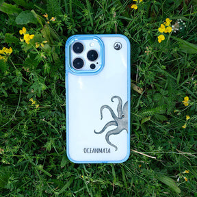 iPhone 16 pro Hülle - Oktopus blau - "TentacleTheory" - nachhaltig