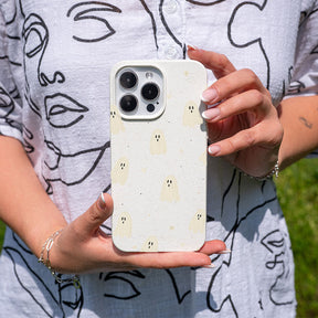 iPhone 14 pro Hülle - Geist weiß - "LittleGhost" - nachhaltig